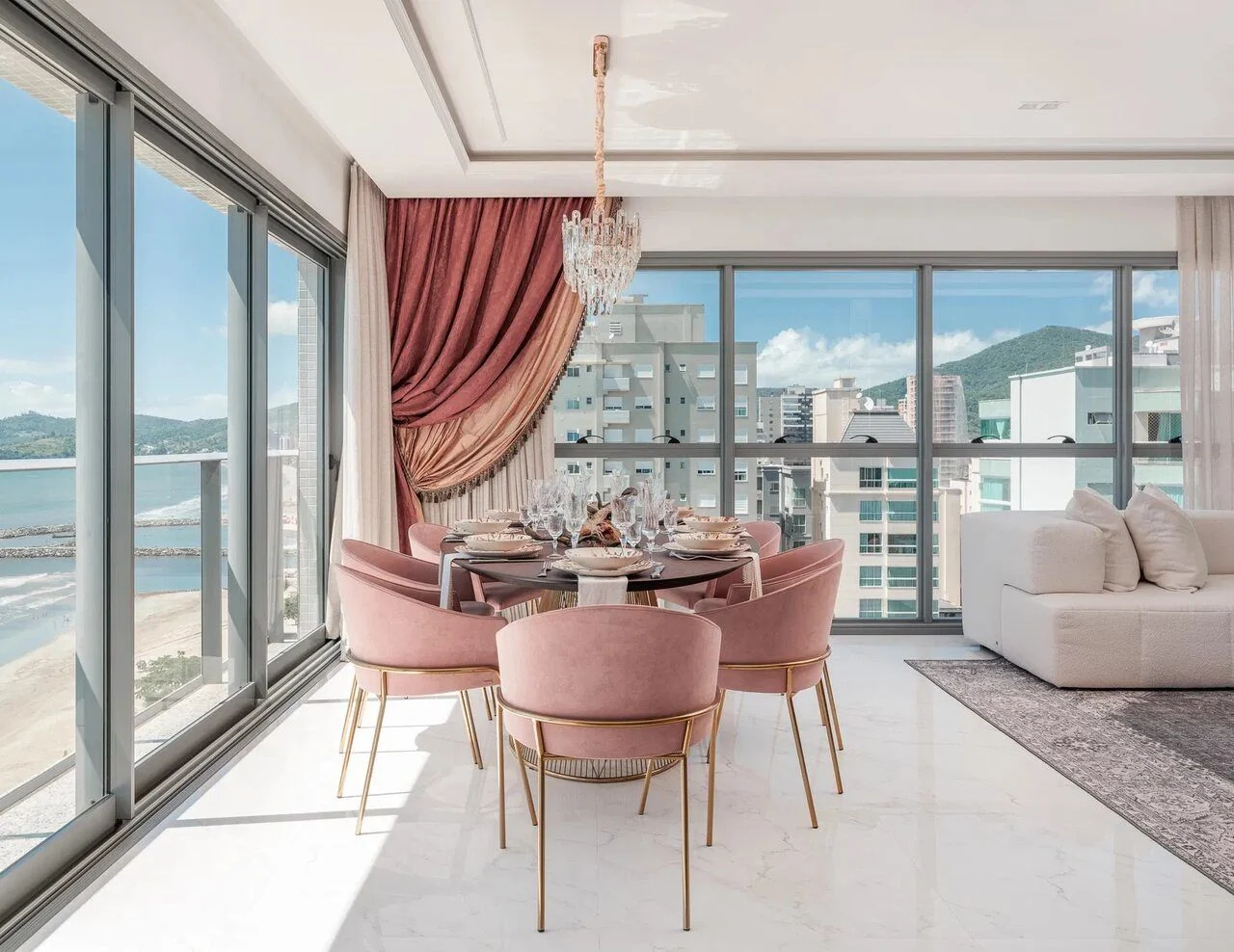 Apartamentos Apartamento 4 Suítes Decorado Gessele, Meia